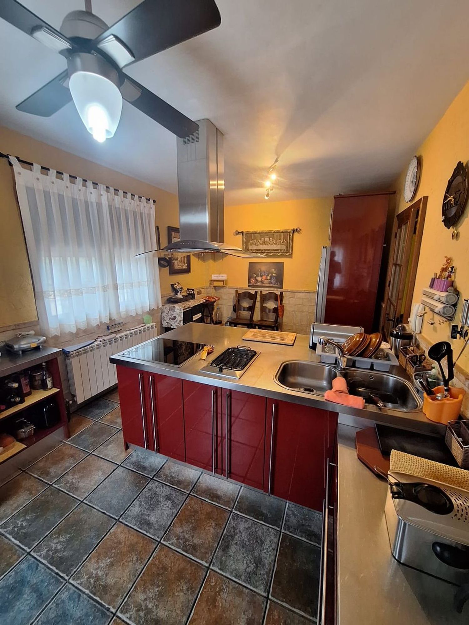 Venta de casa en Mombeltrán